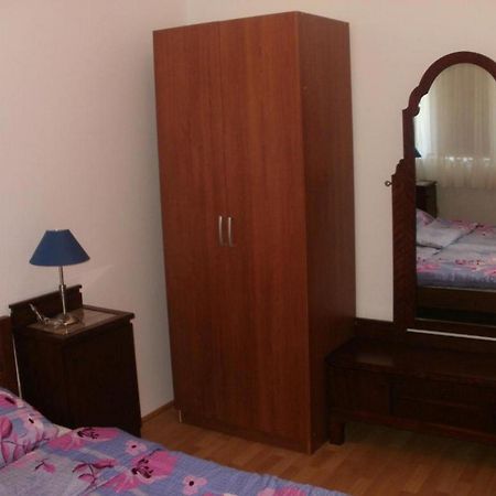 Apartments Vala Vinišće Δωμάτιο φωτογραφία