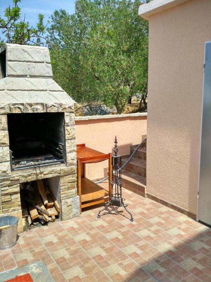 Apartments Vala Vinišće Εξωτερικό φωτογραφία