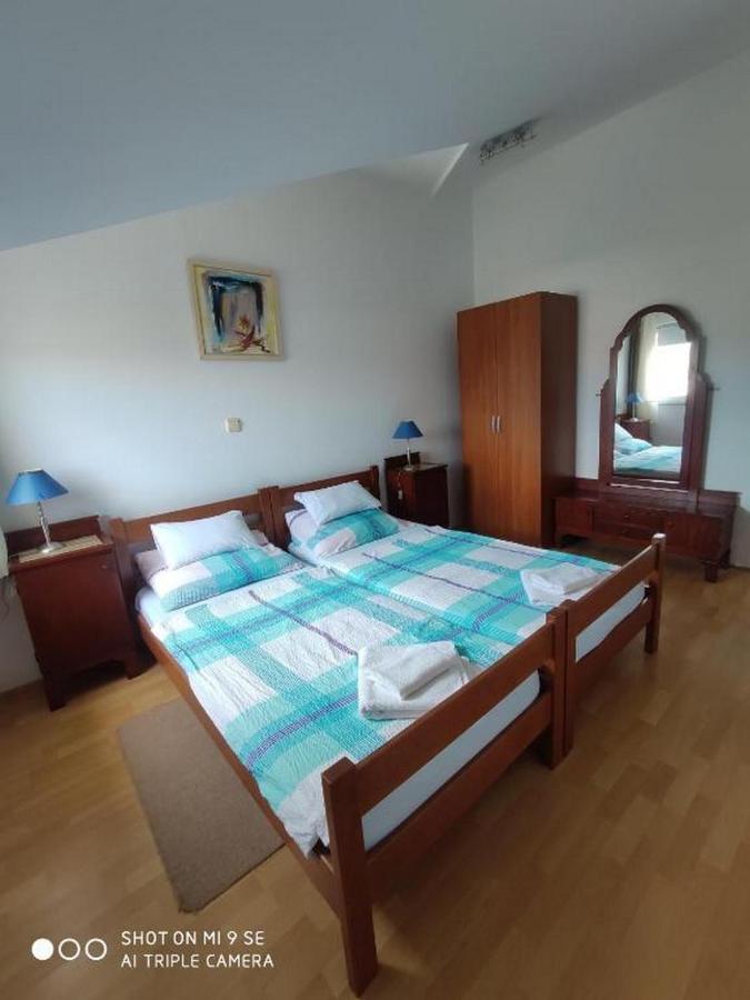 Apartments Vala Vinišće Εξωτερικό φωτογραφία