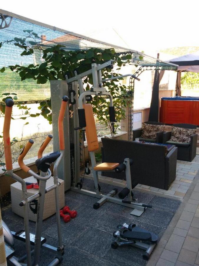 Apartments Vala Vinišće Εξωτερικό φωτογραφία