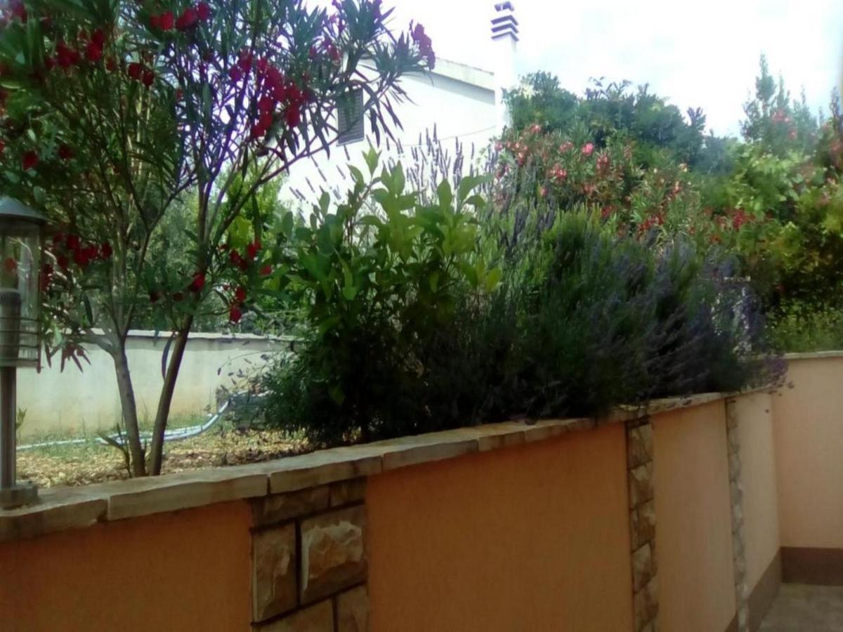 Apartments Vala Vinišće Εξωτερικό φωτογραφία