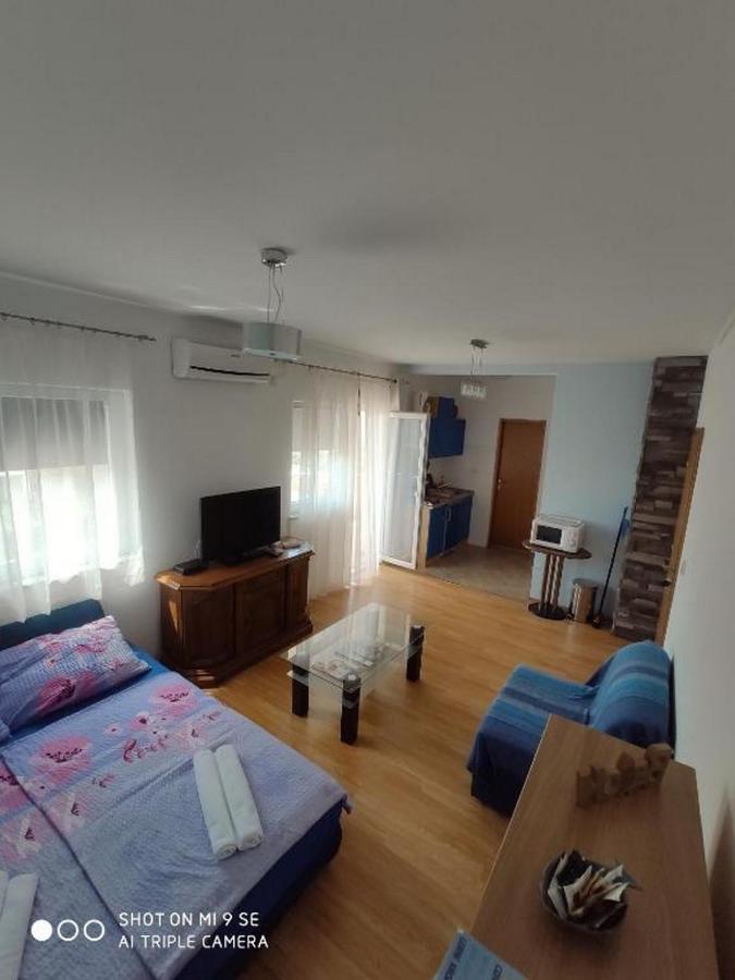 Apartments Vala Vinišće Εξωτερικό φωτογραφία