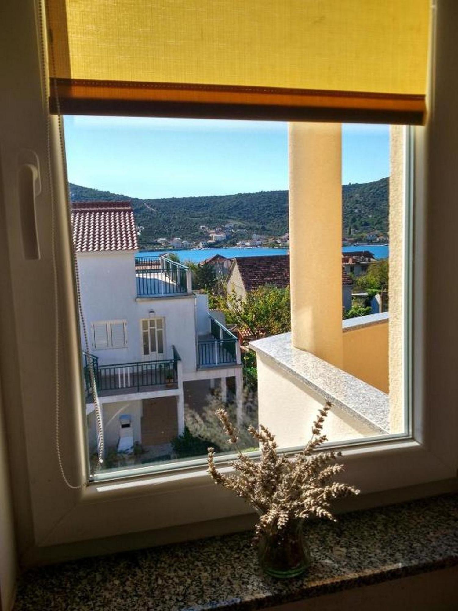 Apartments Vala Vinišće Δωμάτιο φωτογραφία